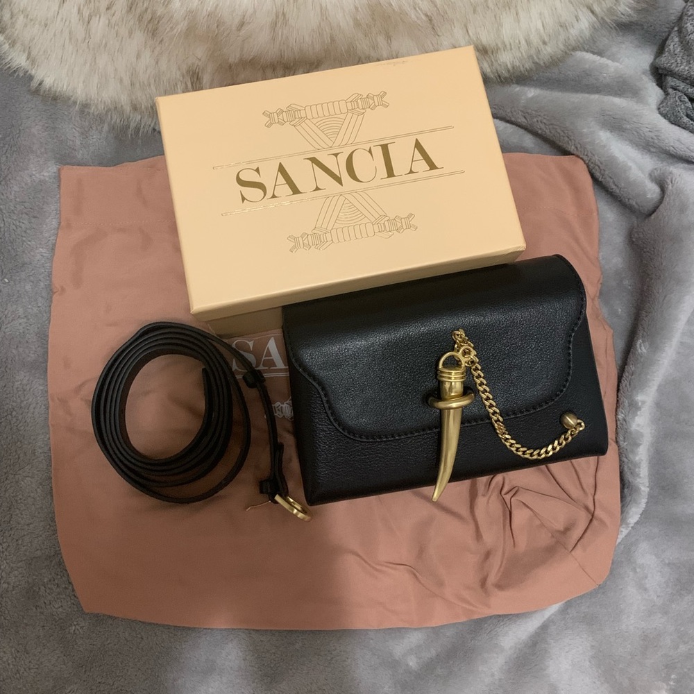 The Anouk Tooth bag by Sancia